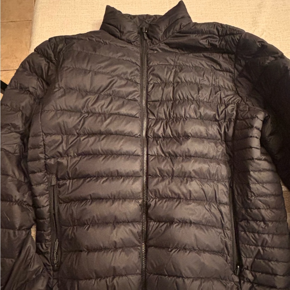 Hawke & Co. Mens Large Black Puffer Jacket Packable Barely used